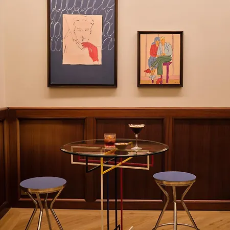 Max Brown Missori, Part Of Sircle Collection 4* Milano